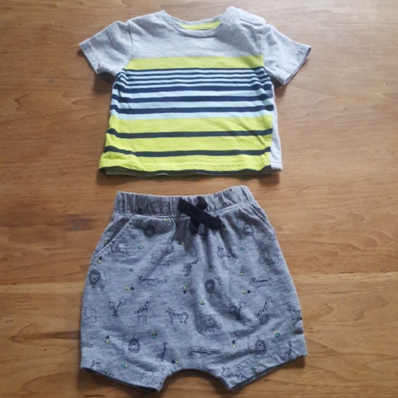 3-6 month bundle - Picture 6 of 13